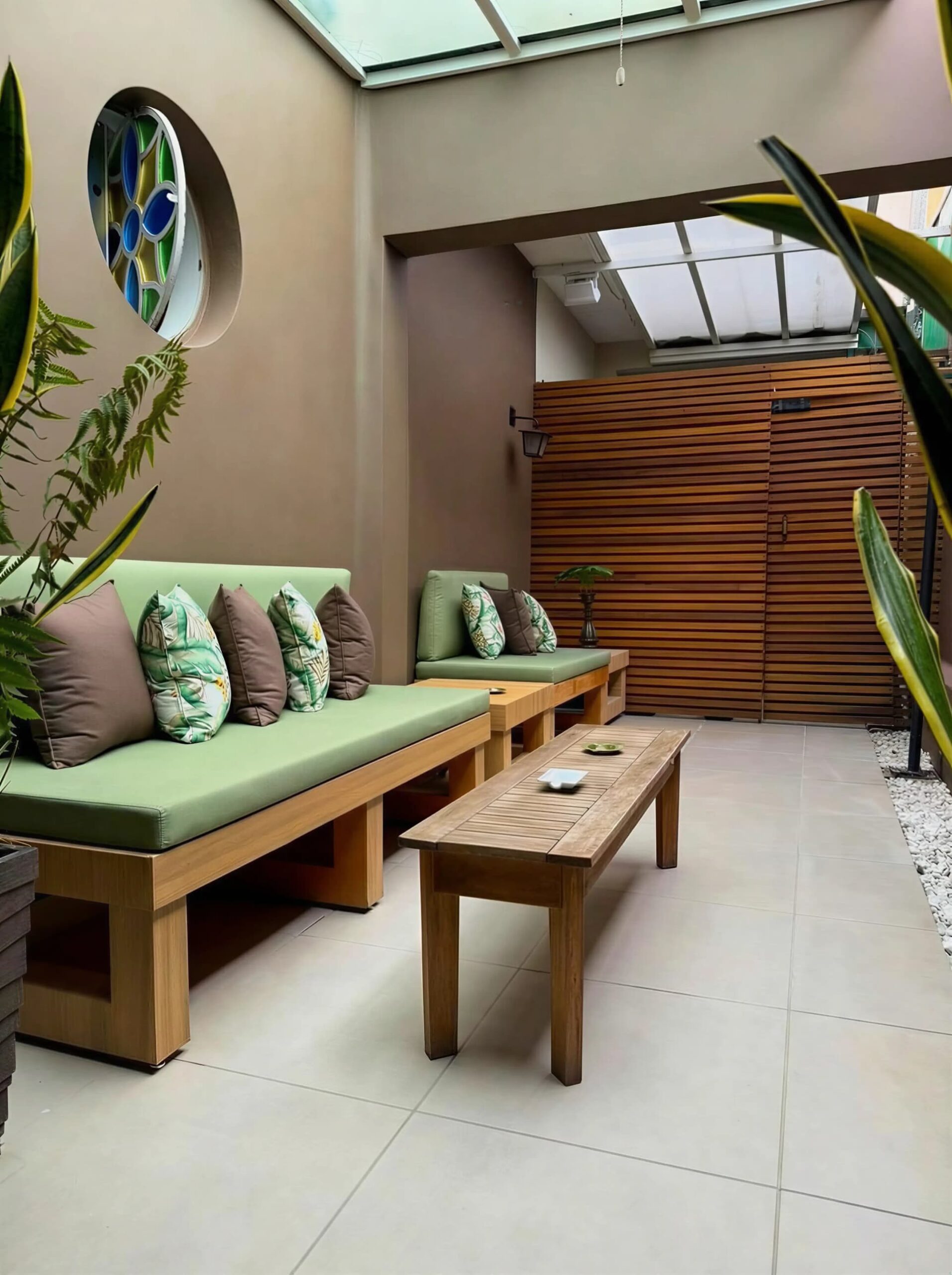 Lotus Lounge